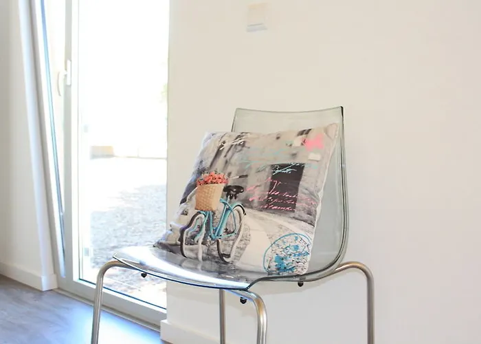 Golden Halcyon - * Ericeira