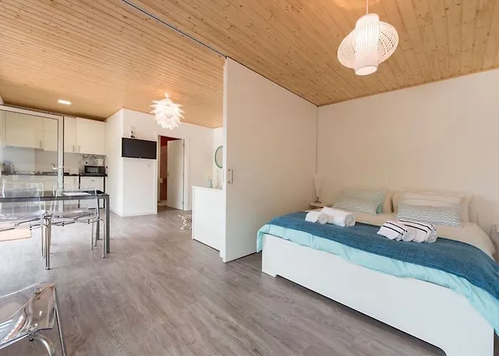 Golden Halcyon - Villa